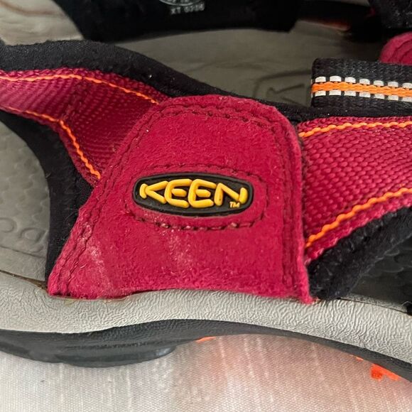 KEEN Newport H2 Red Waterproof sandals Women’s Sz 9.5 - Picture 4 of 6